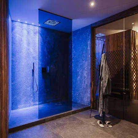 Luxury Chalet P Ortisei Exterior photo