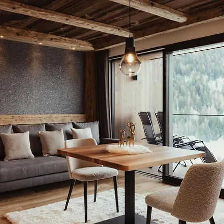 Luxury Chalet P Ortisei Exterior photo