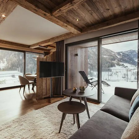 Luxury Chalet P Ortisei Exterior photo