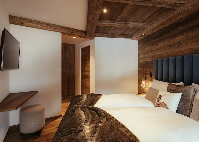 Luxury Chalet P