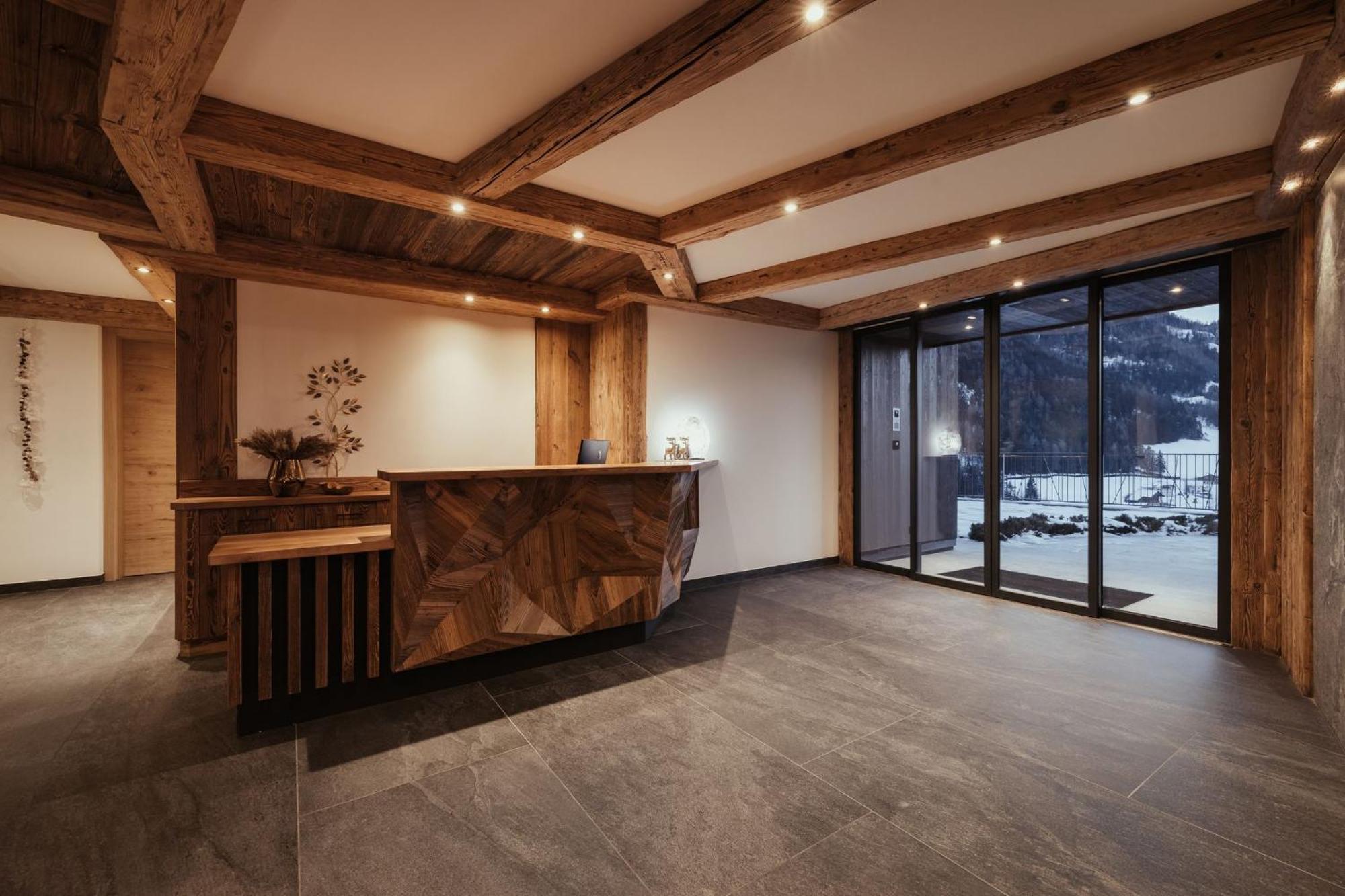 Luxury P Chalet